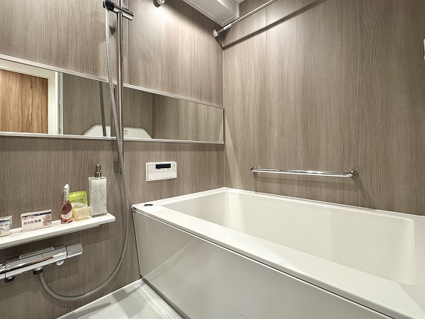 シャトー赤坂台_浴室の写真