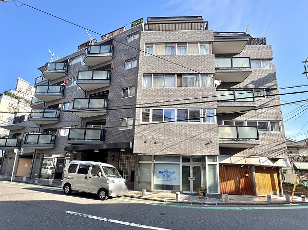 ハイツ赤坂　外観