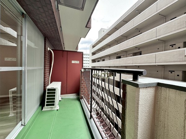 グランドパレス田町_バルコニーの写真