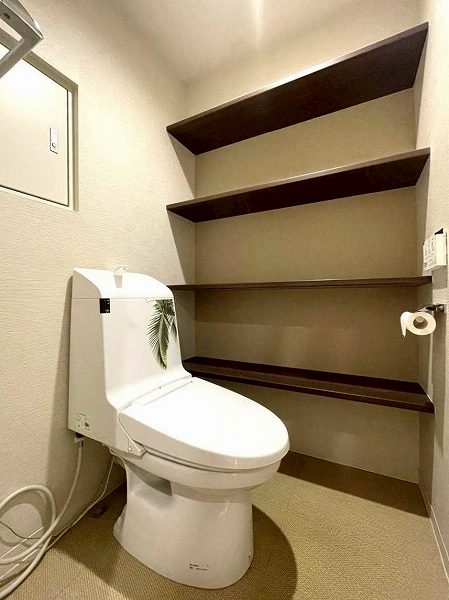 広尾マンション_お洒落なトイレの写真