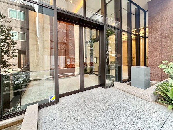 パークホームズ千代田淡路町 エントランス