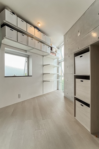 成城テラス（世田谷区成城2）_WICの写真