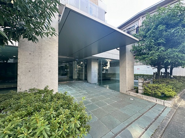 ジェイパーク中目黒Ⅳ アプローチ