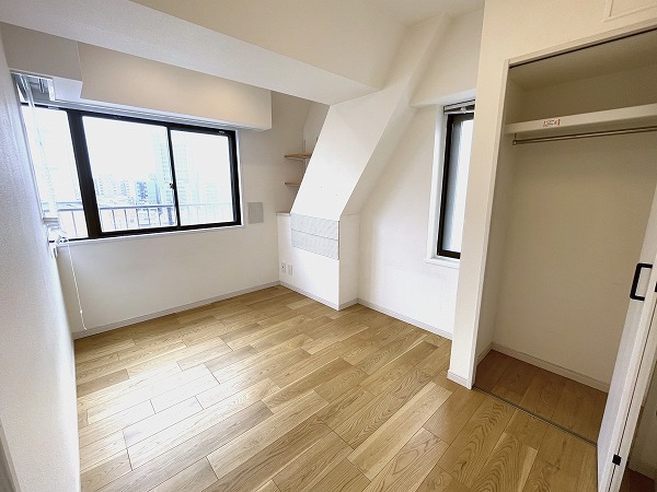 アベニュー世田谷_約4.5帖の洋室の写真