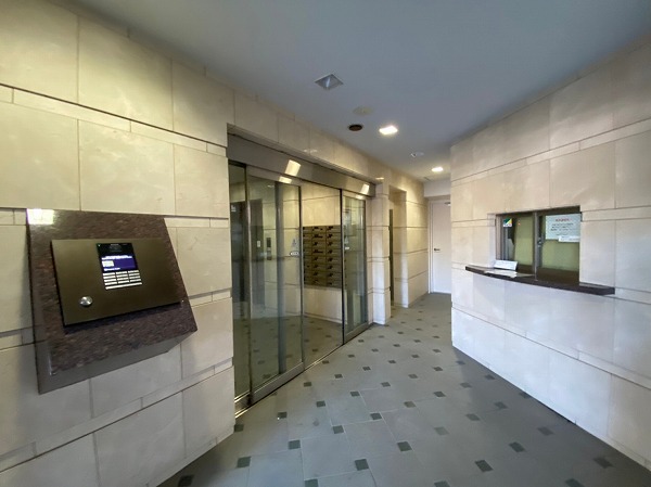 朝日シティパリオ高輪台A館 エントランス