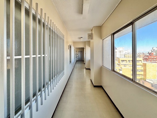 小石川ハウス 内廊下