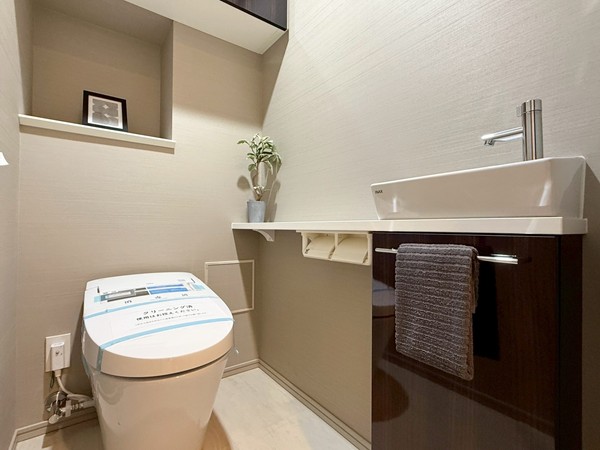 シティタワーズ東京ベイセントラルタワー_ゆったりとしたトイレの写真