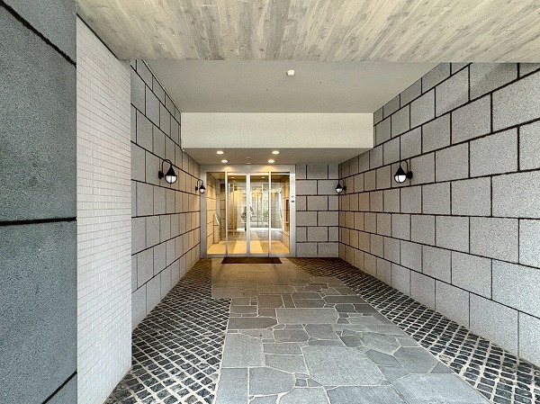 駒場パーク・ホームズ アプローチ