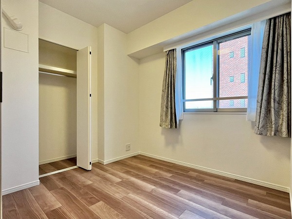 サンクタス池袋ベルマージュ_洋室の写真5