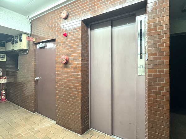 ワコー三田マンション エレベーター