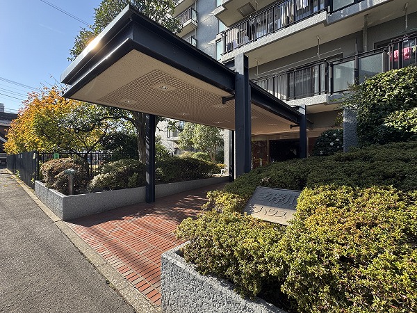 多摩川ハウス　アプローチ