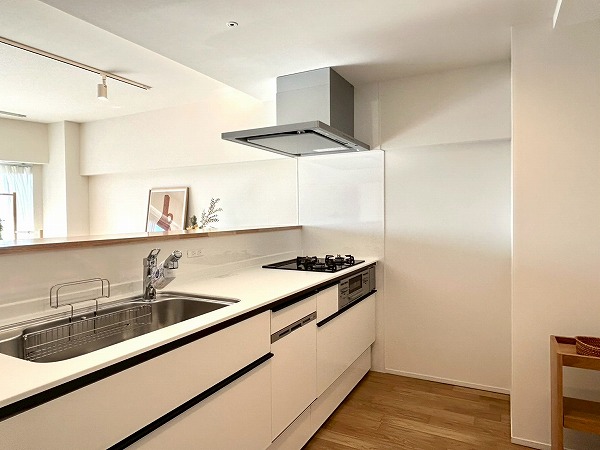 オーク荻窪マンション_お洒落なキッチンの写真