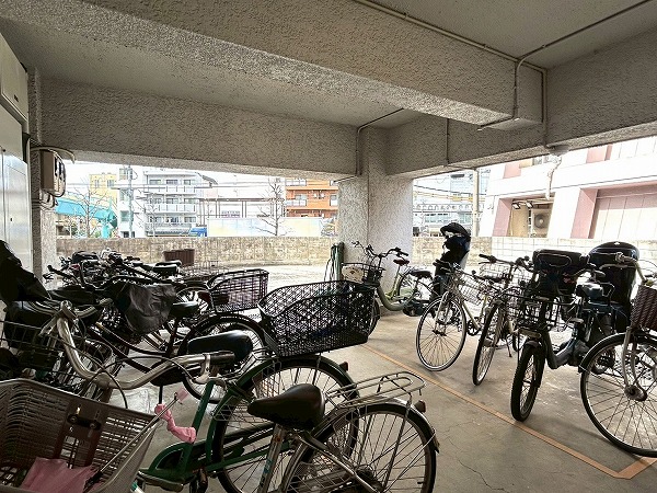 プリンスマンション　駐輪場