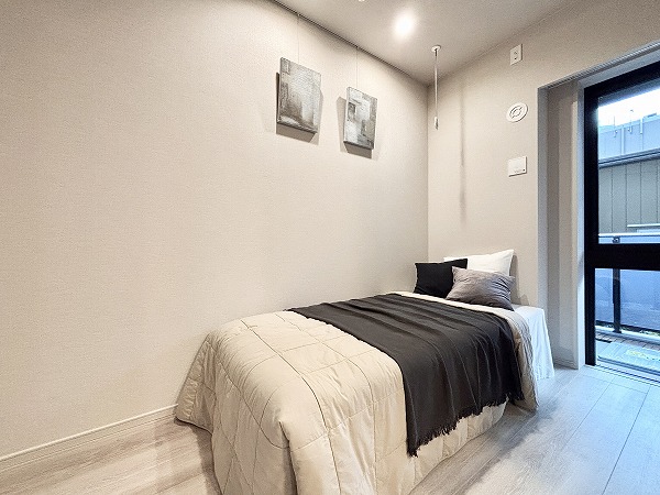 アトラス青山レジデンシャル_オシャレなベッドルームの写真