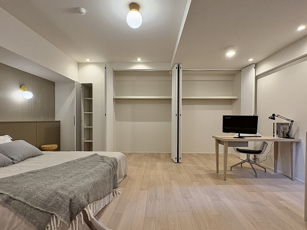 菱和パレス島津山_約13.5帖の洋室の収納写真