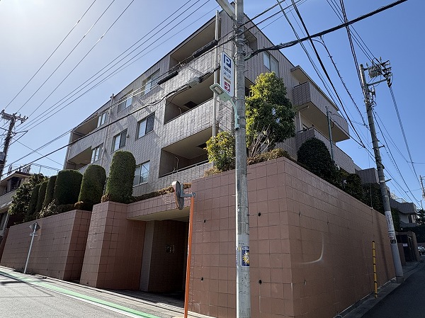 ファミールヒルズ目黒東山　外観