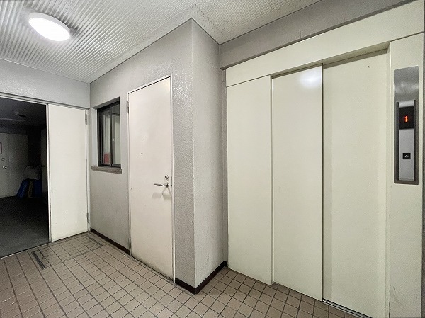 アベニュー世田谷_エレベーター