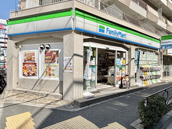 湯島武蔵野マンション　1階コンビニ