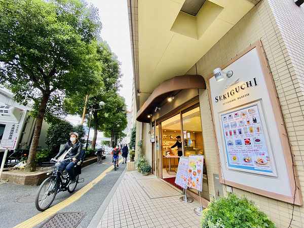 関口フランスパン パティスリーダノワーズ店