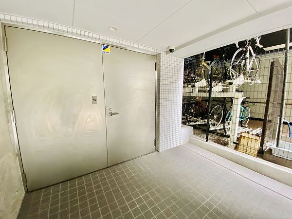 アルテシモモーレ 駐輪場・バイク置き場