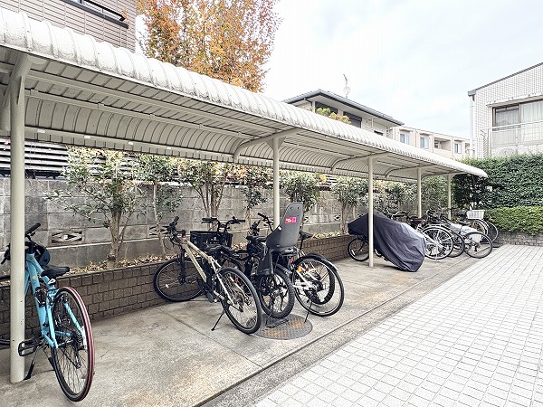 ハウス梅ヶ丘_駐輪場の写真