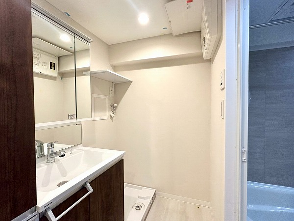 シェトワ代々木_清潔感のあるパウダールームの写真