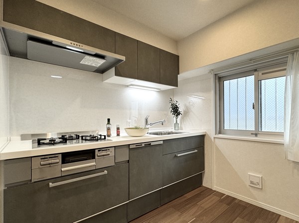 三田ナショナルコート_システムキッチンの写真