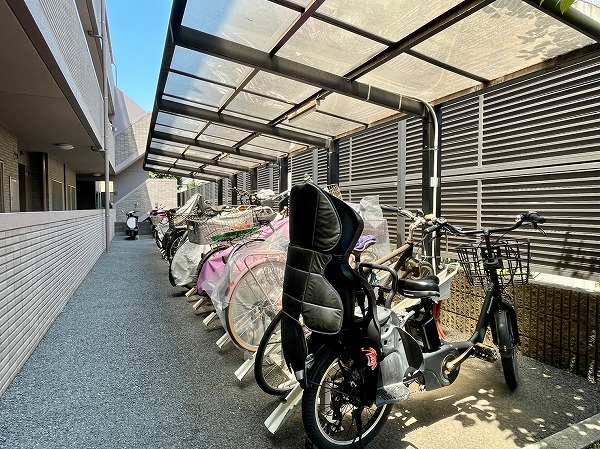デュオ・スカーラ用賀　駐輪場
