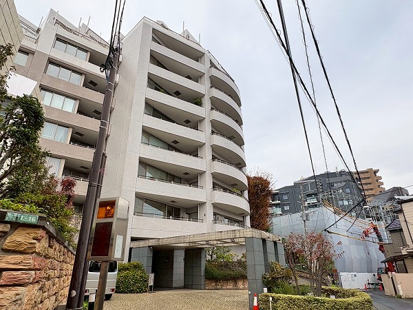 駒場パーク・ホームズ 外観