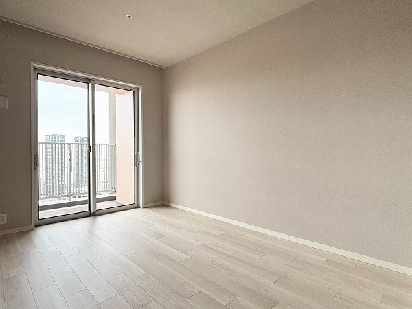アーバンドックパークシティ豊洲タワーA_窓が大きい洋室の写真
