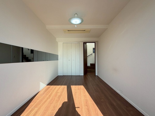 BAOS神宮前_奥行きのあるお部屋の写真