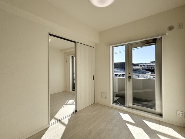 ウィン多摩川_メインルームの写真2