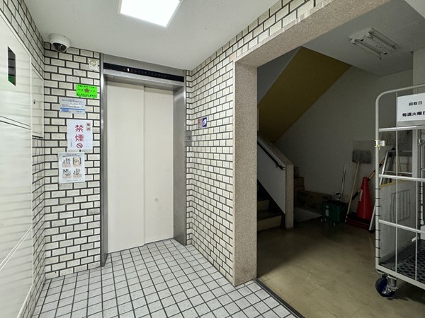 クレール三田　エレベーター