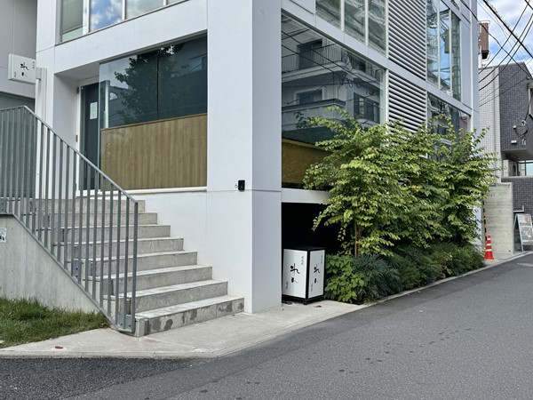 マンション近くの飲食店