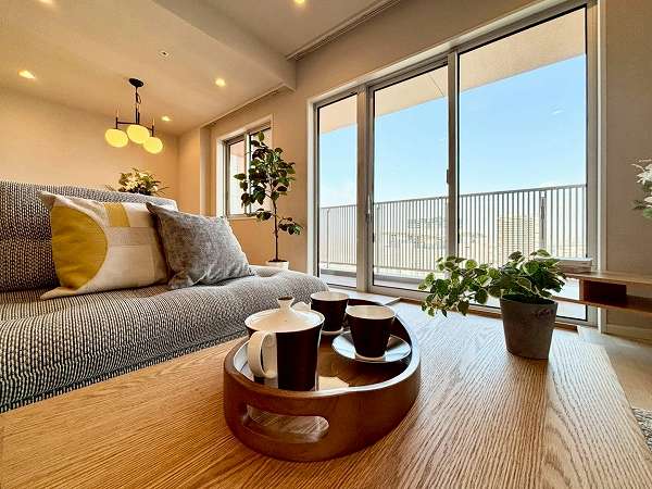 アーバンドックパークシティ豊洲タワーA_広々としたリビングダイニングキッチンの写真