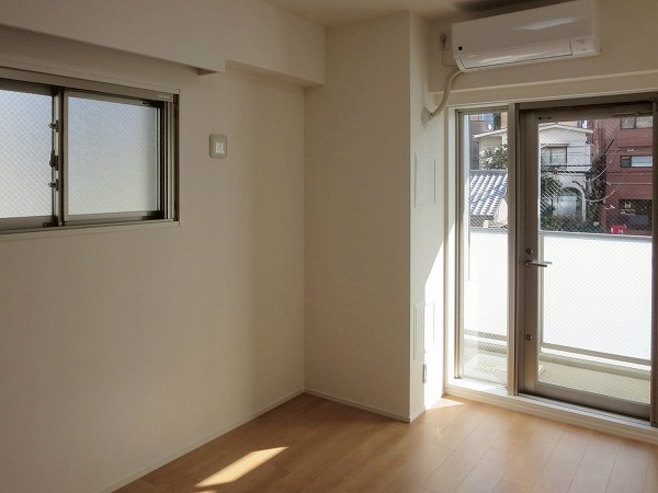 オープンレジデンシア六本木美術館前_洋室の写真3