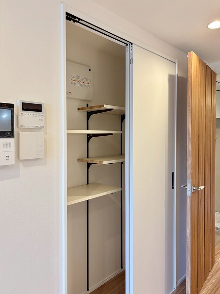 ペイサージュ音羽壱番館_メインルーム収納の写真