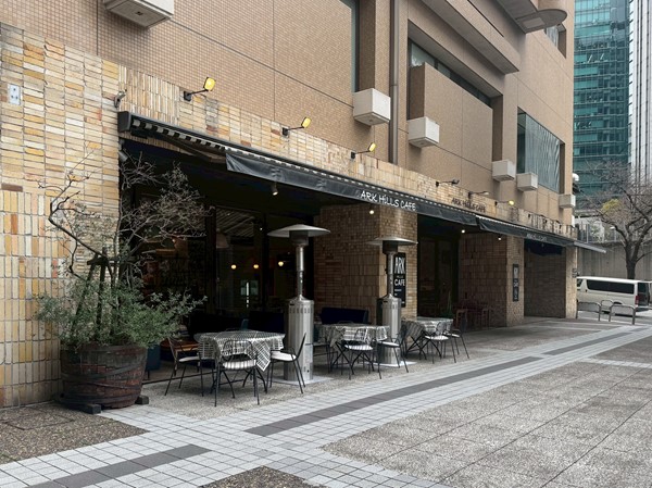 マンション1階カフェ