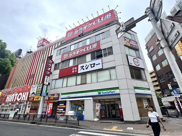 ファミリーマート