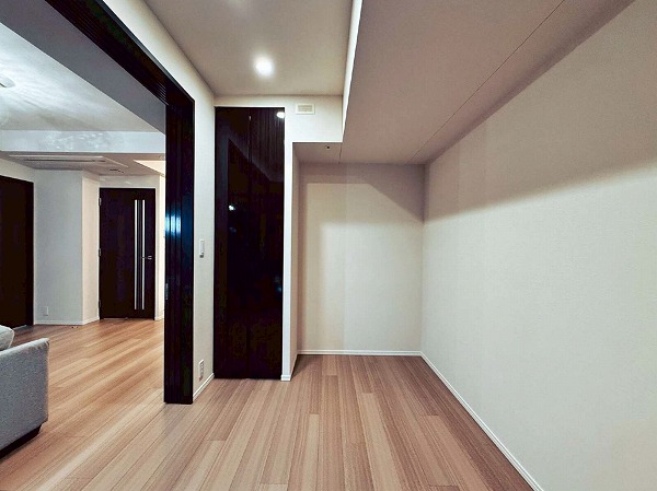 グランドヒルズ恵比寿_コンパクトな洋室の写真2