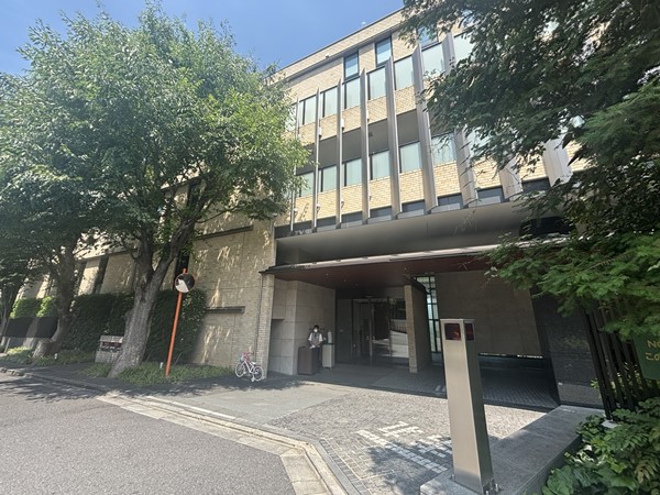 フォレストテラス鳥居坂 メインエントランス