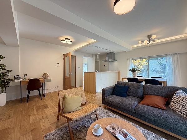 豊栄平町マンション_リビングの写真