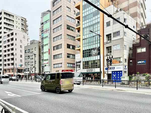 中目黒駅前