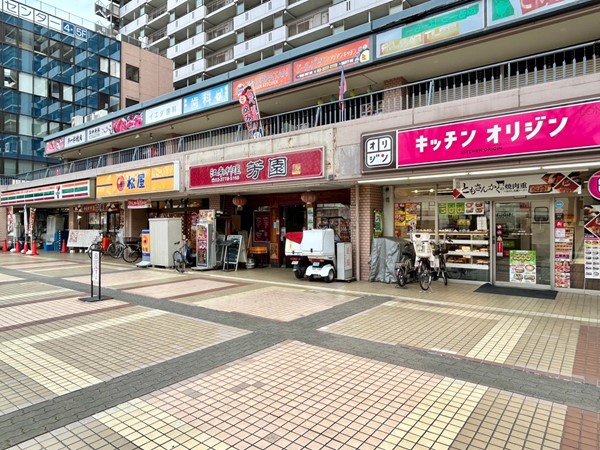 飲食店とコンビニ