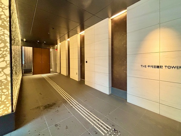 THE千代田麹町TOWER　アプローチ
