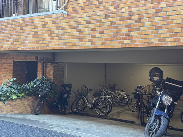 シャンボール南麻布 駐輪場