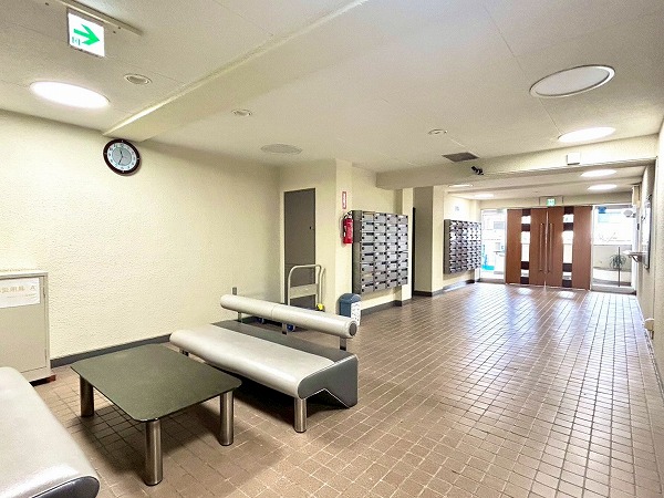 西荻台マンション　エントランス