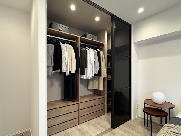 グランドメゾン麻布一の橋_クローゼットの写真