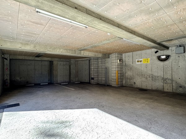 朝日マンション白金通り　駐車場