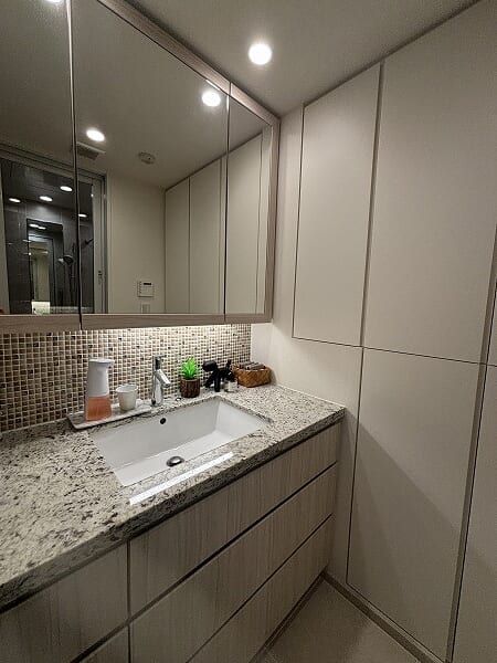 パークコート浜離宮ザタワー_洗面化粧台の写真